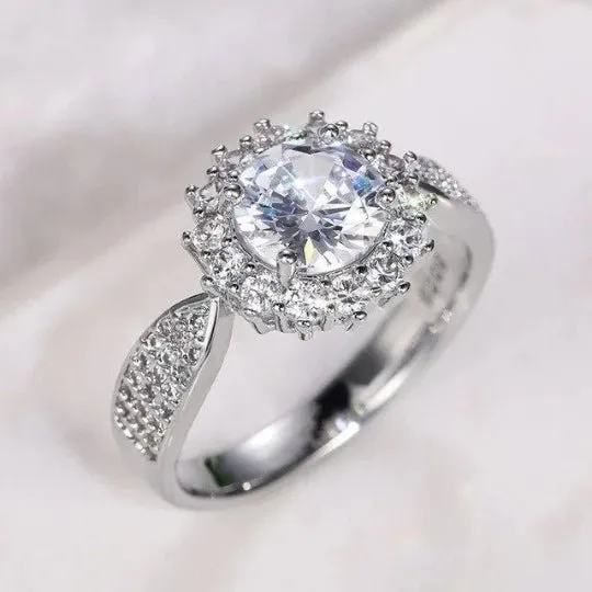 3/4 Carat Round Cut Diamond - G VVS2 - 0.70ct - 207234