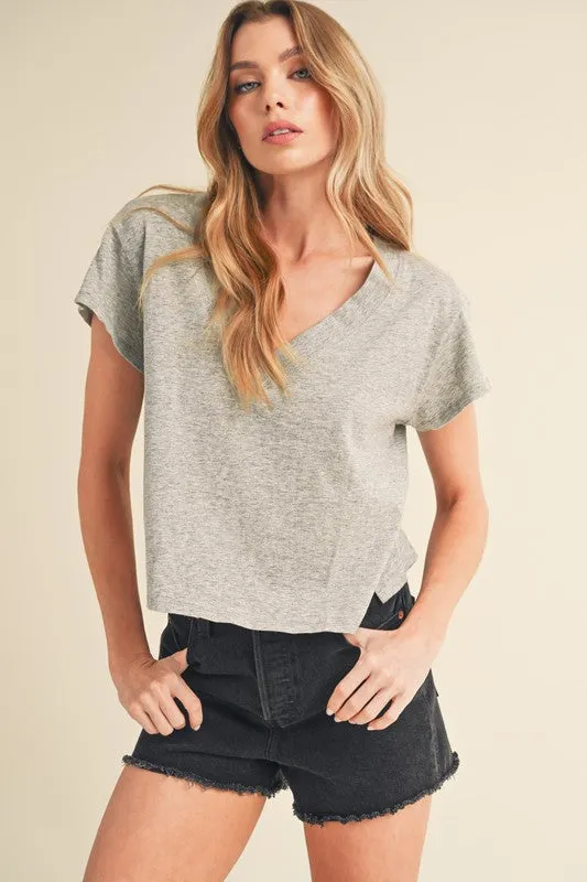Aemi   Co Side Slit V-Neck Short Sleeve Cropped T-Shirt S-L