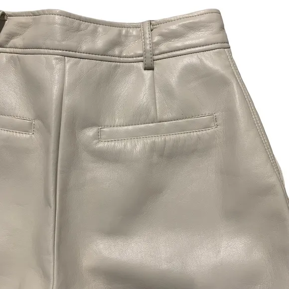 Aritzia Babaton Long Wide Leg Short Size 2