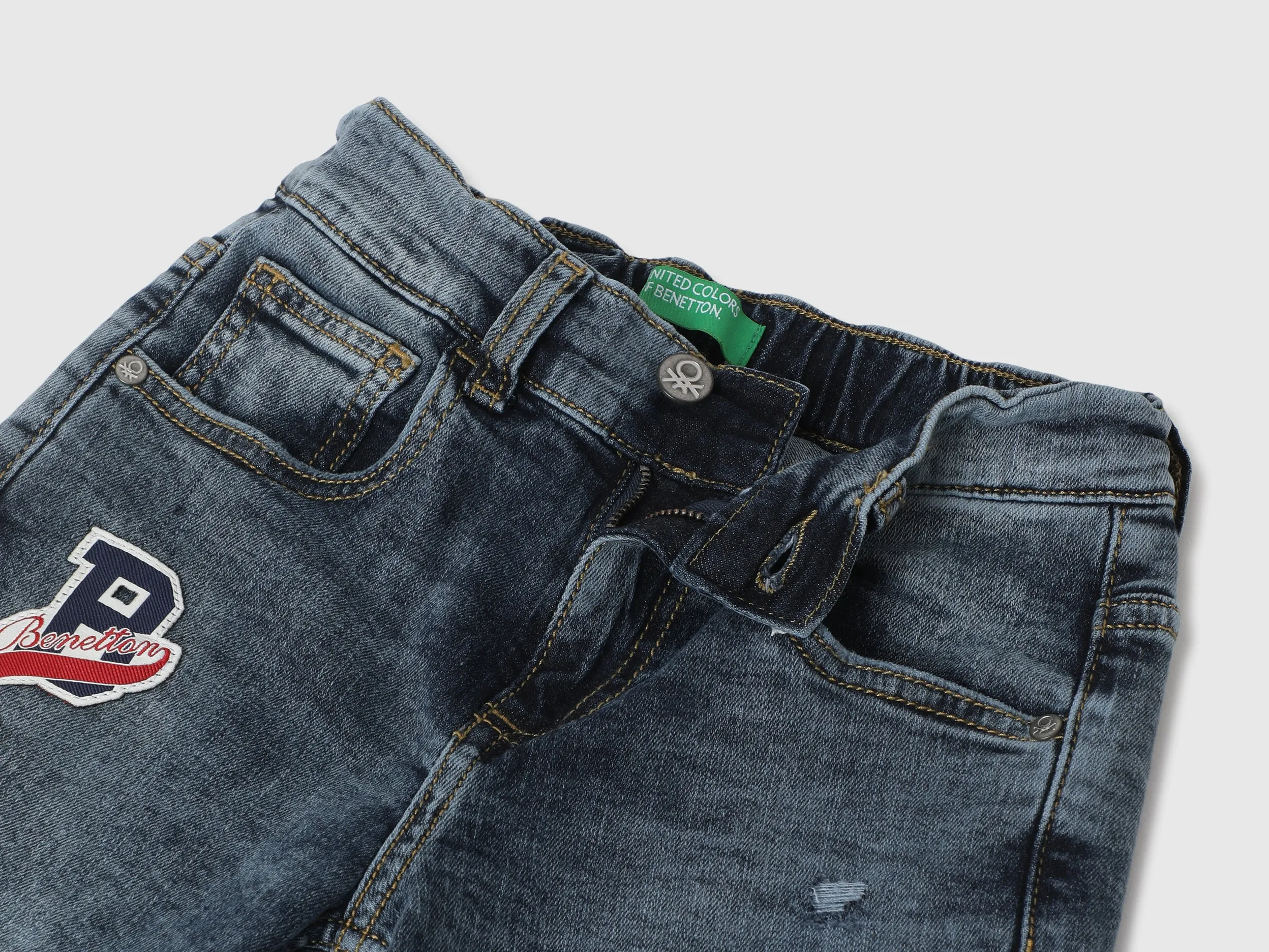 Boys Solid Loose Fit Jeans