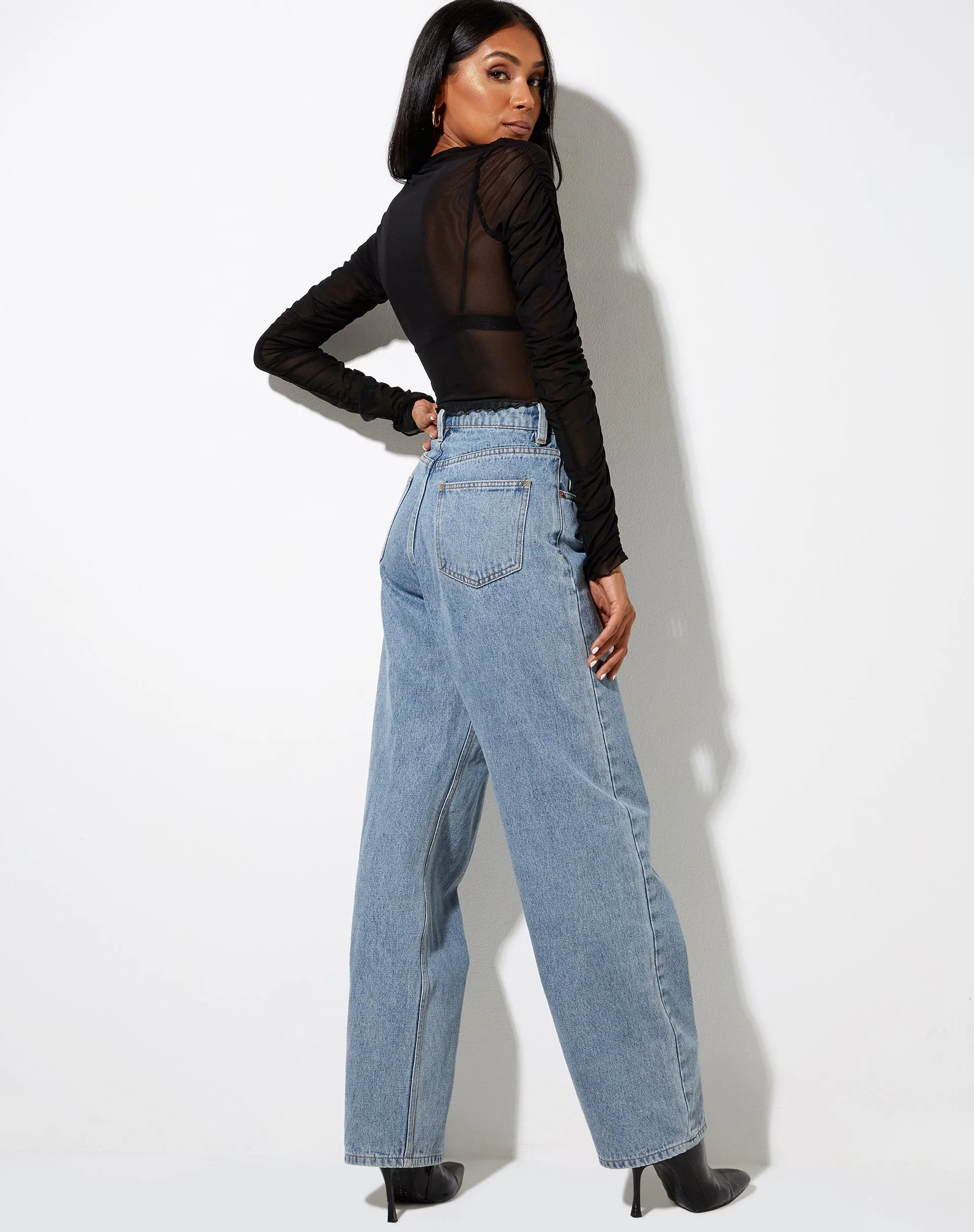 Deloya Top in Mesh Black