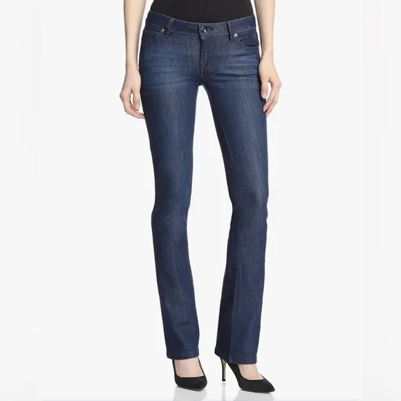 DL1961 Cindy Slim, Boot Cut Jeans, 4 Way Stretch, Dark Rinse, Size 28