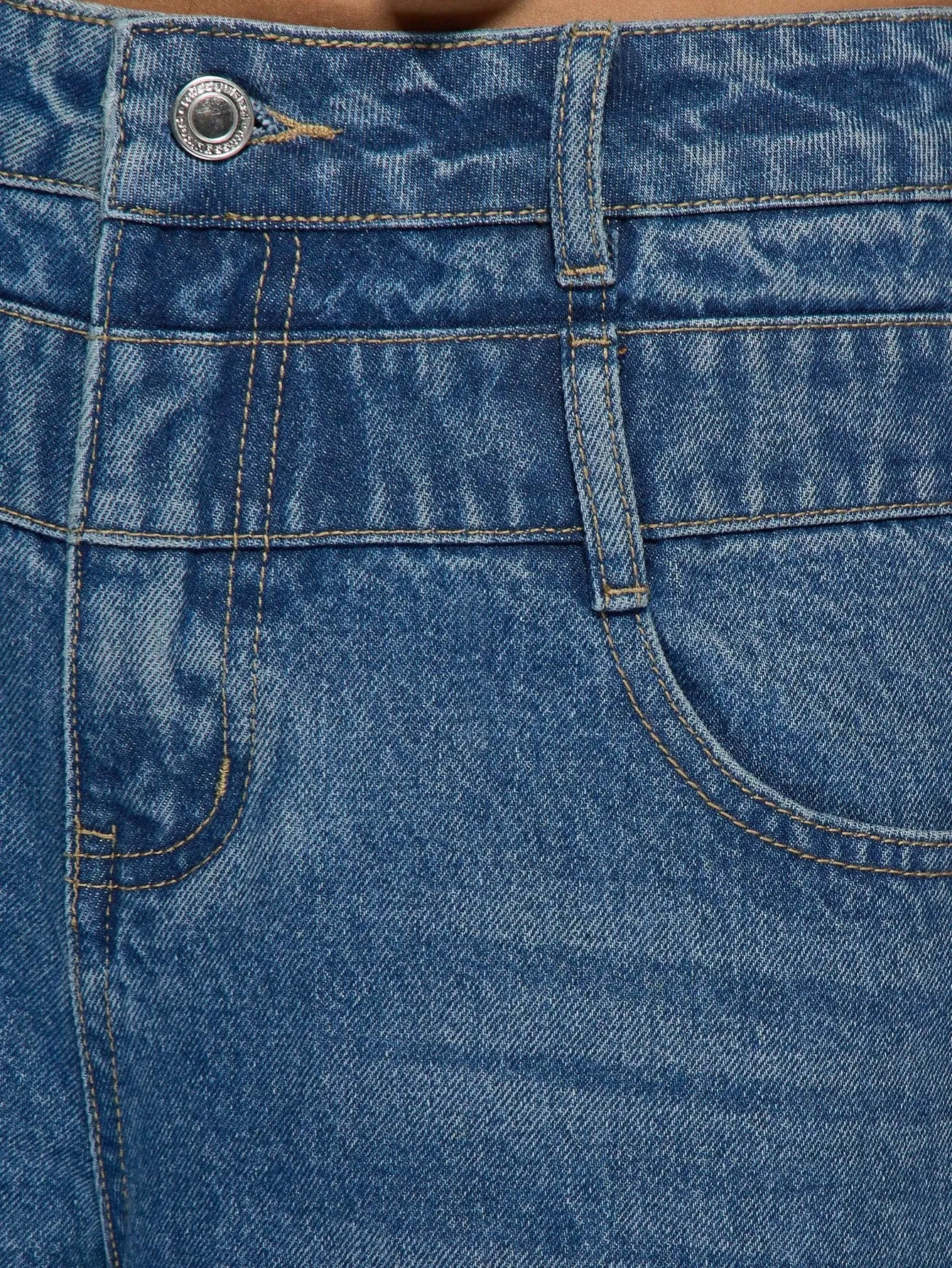 Double Waistband Baggy Jeans – Trendy Loose-Fit Denim for Effortless Style