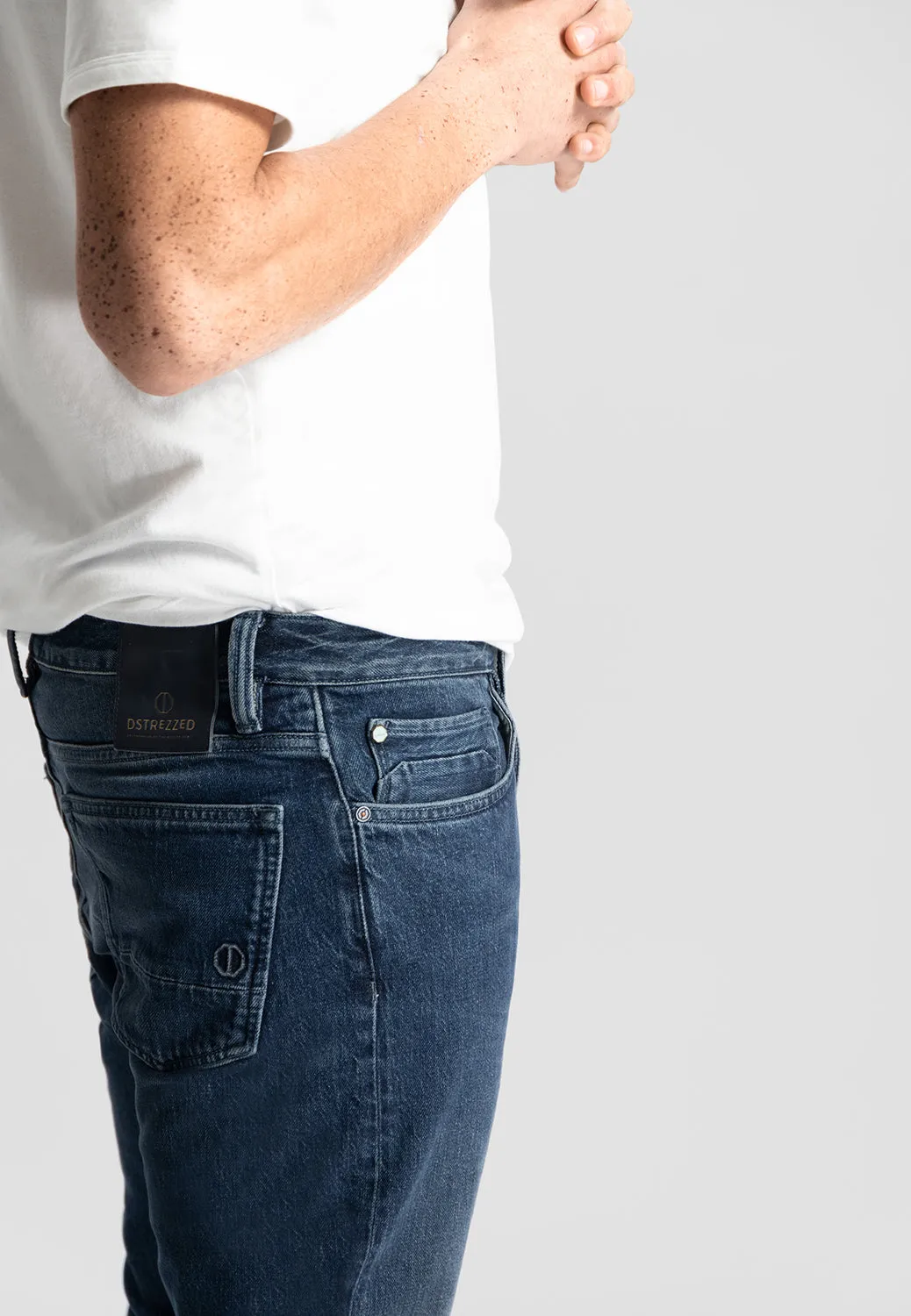 DSTREZZED GENT D LOOSE TAPERED DENIM JEAN 551270