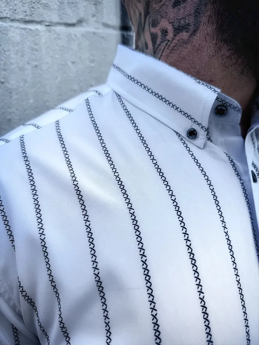 ESSENTIAL WHITE SNITCHES GET STITCHES BUTTON UP