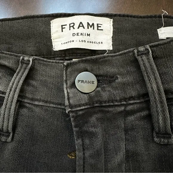 FRAME DENIM Le High SkinnyBlack/Gray Denim Raw Hem