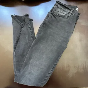 FRAME DENIM Le High SkinnyBlack/Gray Denim Raw Hem