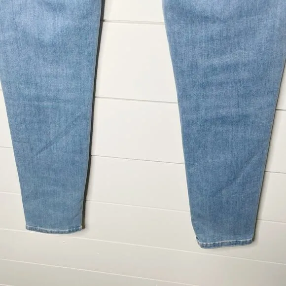 FRAME Le One High Rise Super Stretch Skinny Jeans Caspio Light Wash Size 2