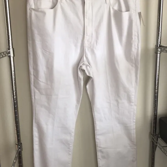 Good American White Good Legs Straight Jeans High Rise