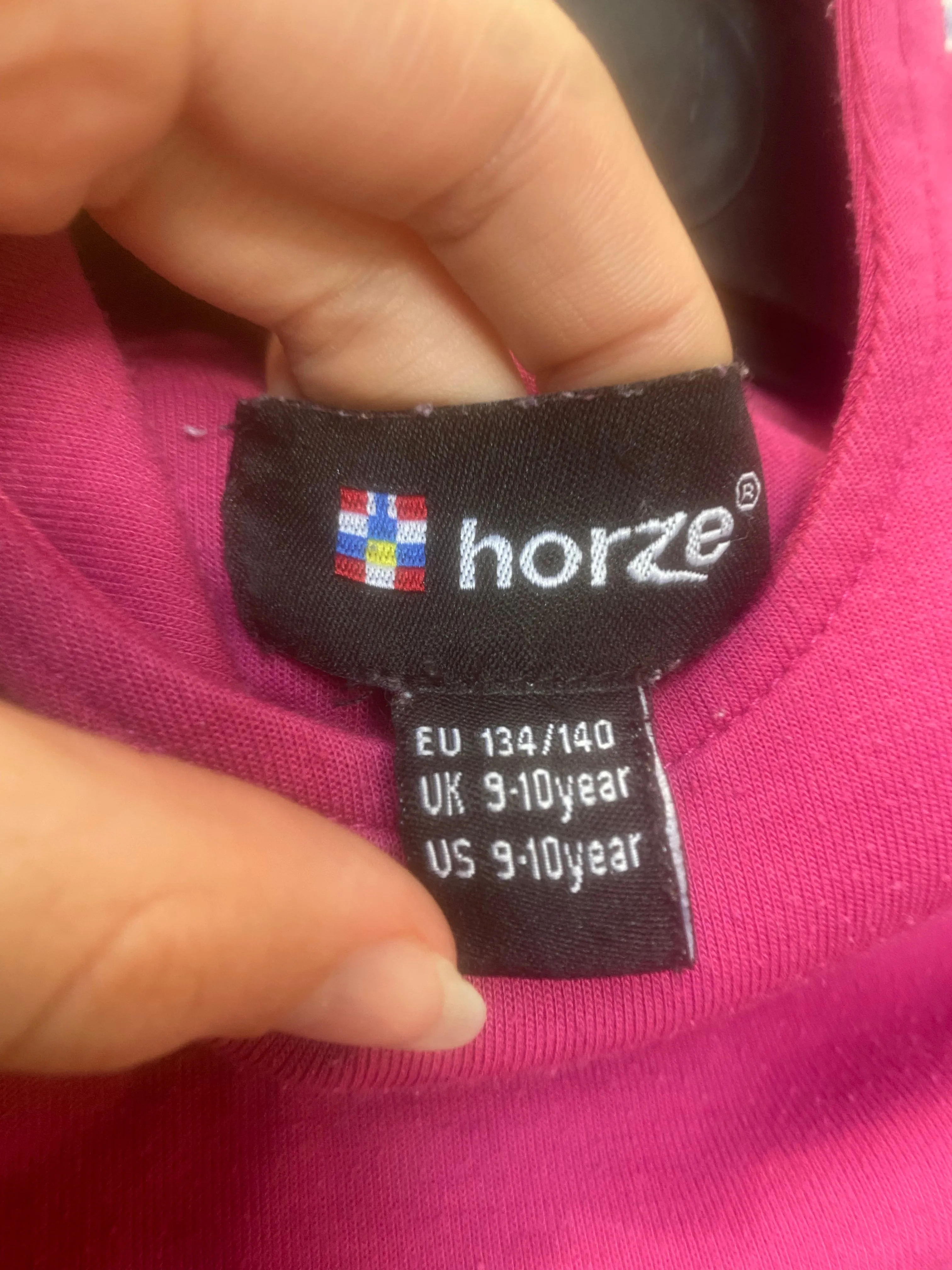 Horze pink hoody age 9-10 FREE POSTAGE🟢