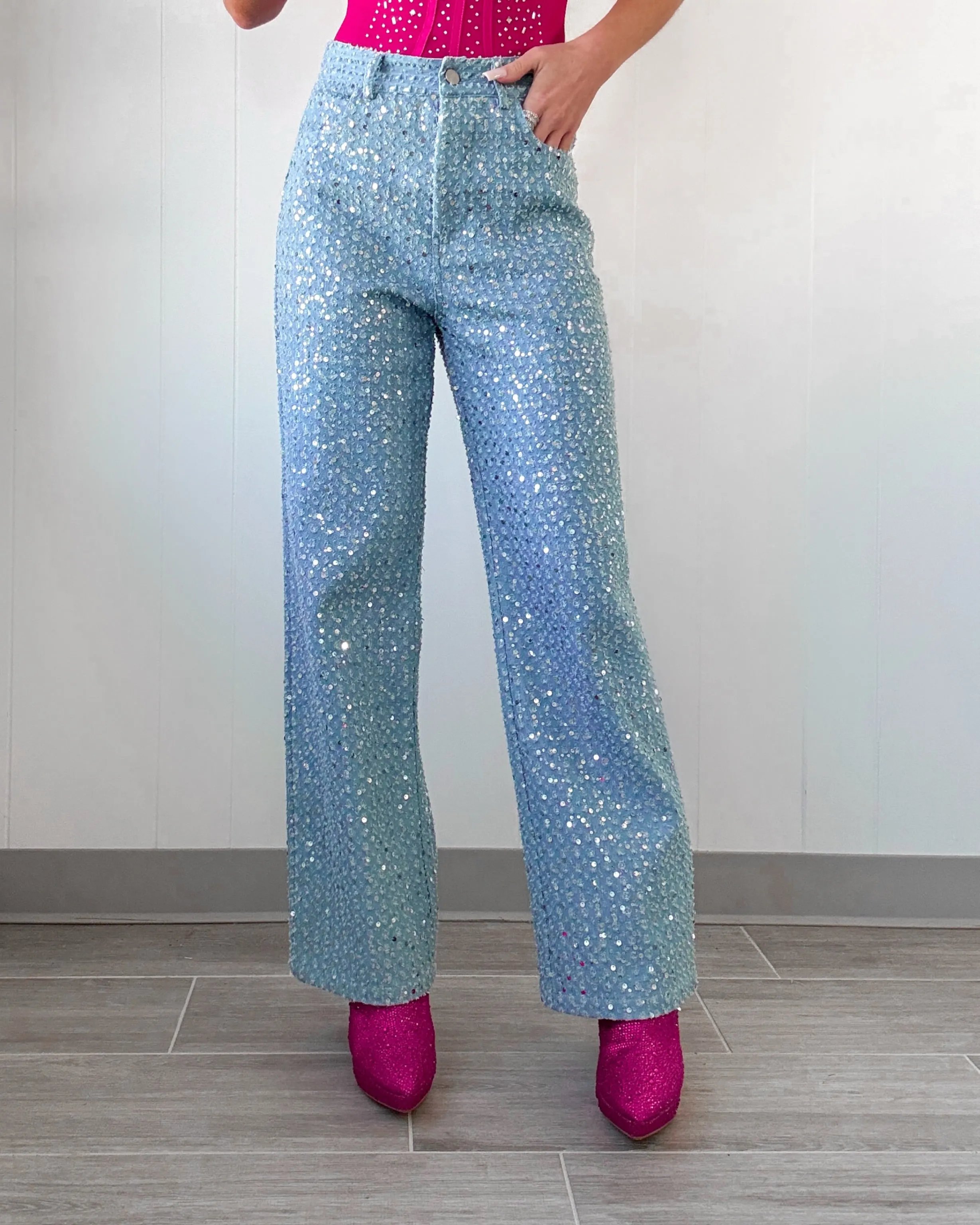 Illuminated Edge Sequin Jeans - Light Wash