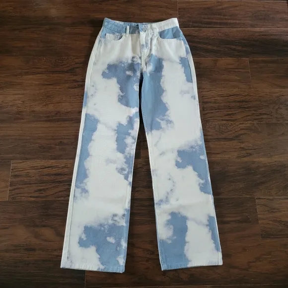 JADED London Cloud Print Boyfriend Fit Baggy Loose High Waist Denim Jeans Siz 26