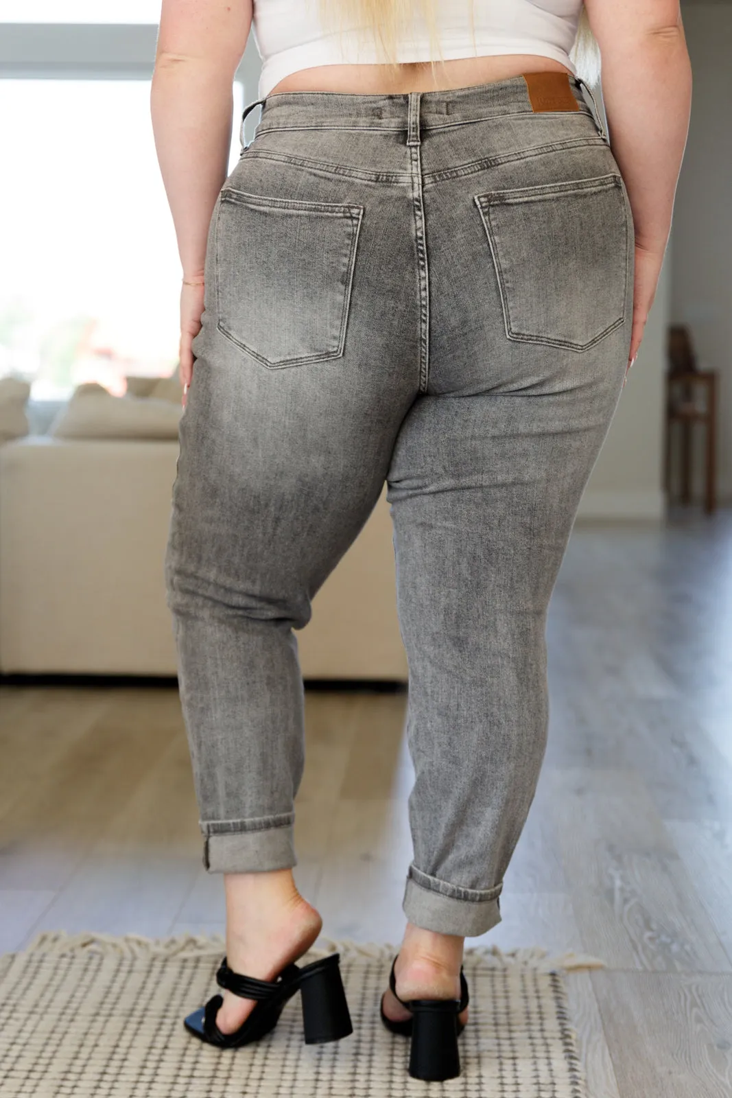 JUDY BLUE Charlotte High Rise Stone Wash Slim Jeans in Gray