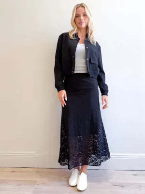 Lace Maxi Skirt : Black