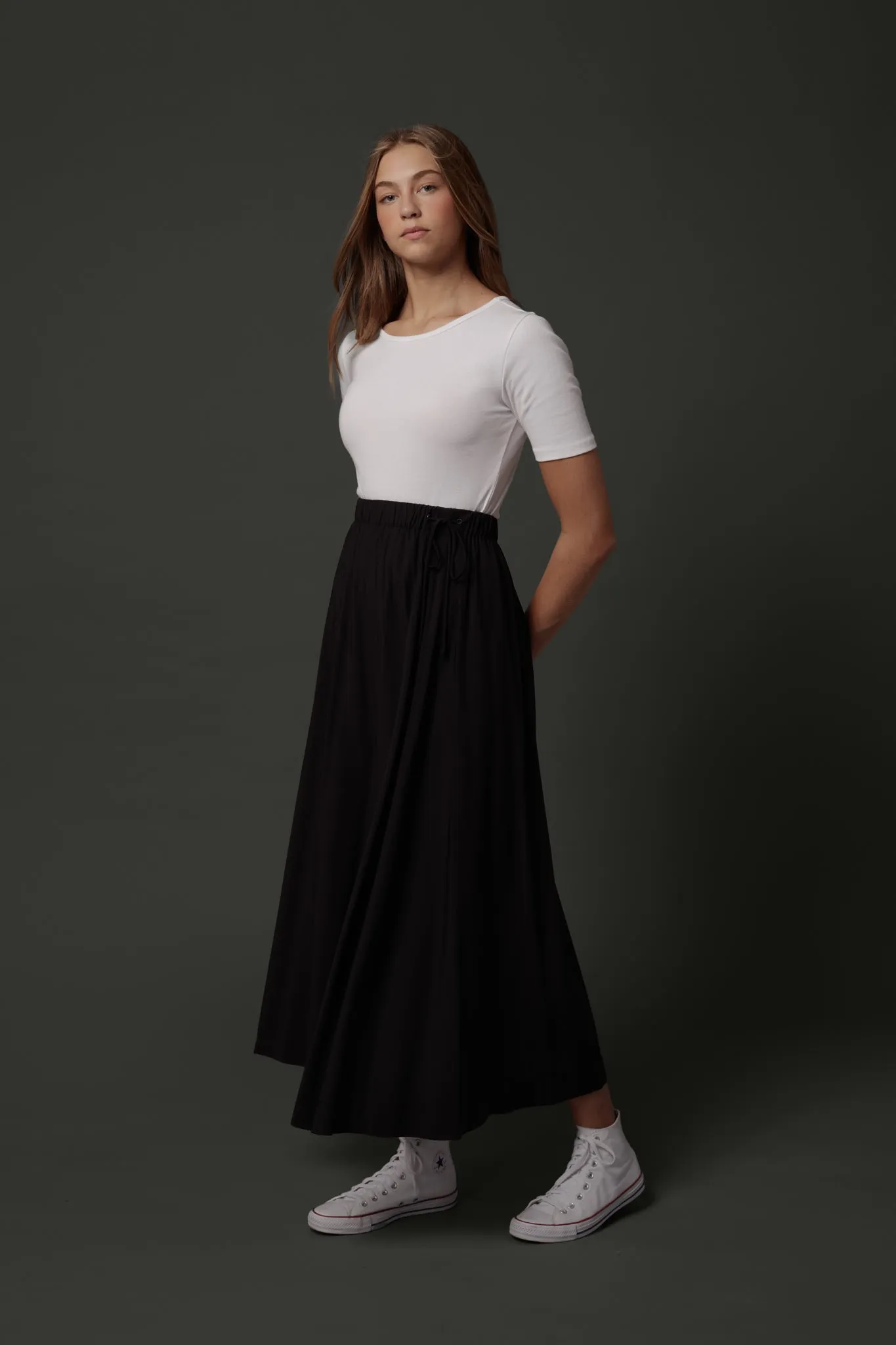 Leslie black skirt by Zaikamoya