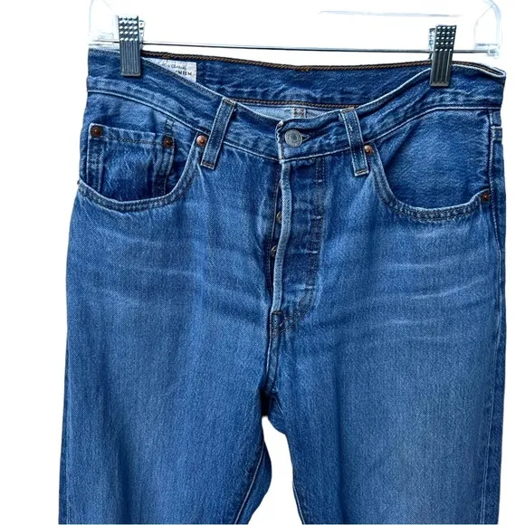 Levi’s loose fit high waist jeans 27 x 30 boy mom dad