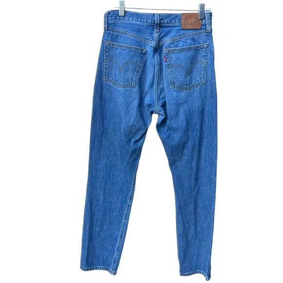 Levi’s loose fit high waist jeans 27 x 30 boy mom dad