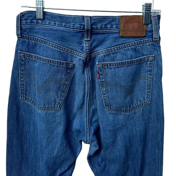 Levi’s loose fit high waist jeans 27 x 30 boy mom dad