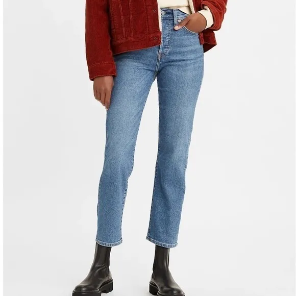Levi's Wedgie Straight Jeans High Rise NWT in Love in the Mist
