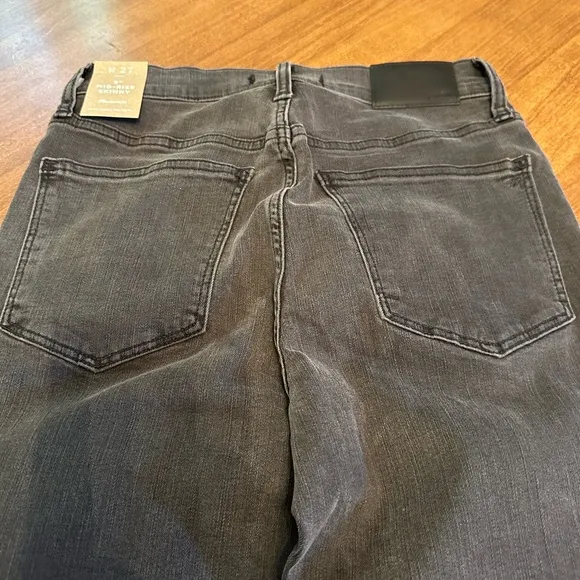Madewell 9” Mid-Rise Skinny Jeans