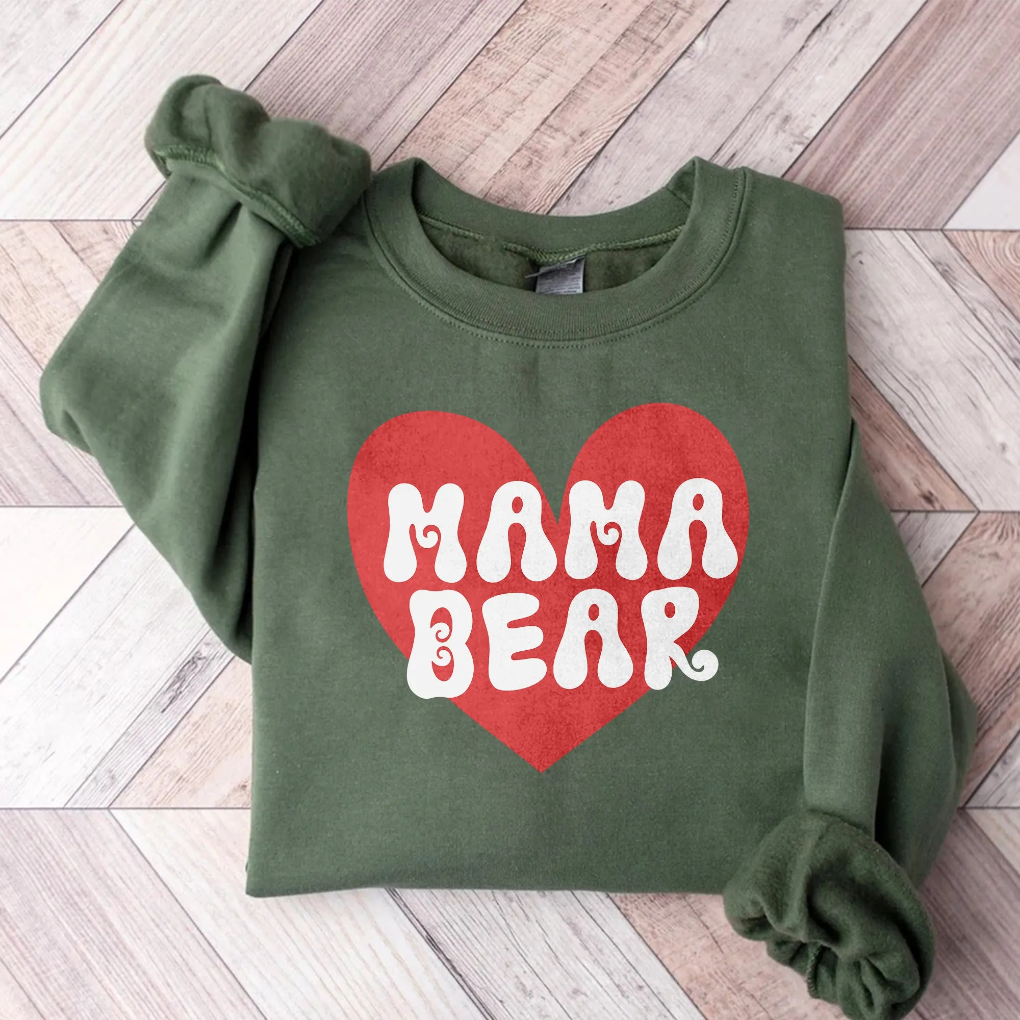 Mama Bear Sweatshirt, Mother’s Day Gift, Cute Mama Crewneck, Mom Life Shirt, New Mom Gift,Baby Shower Gift,Mom Shirt,Personalized Tee