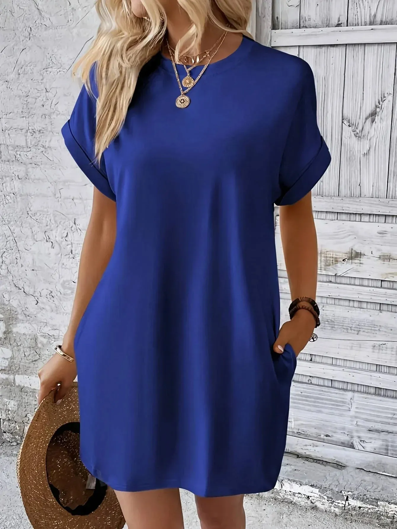 Mercedes® | Relaxed and timeless summer dress