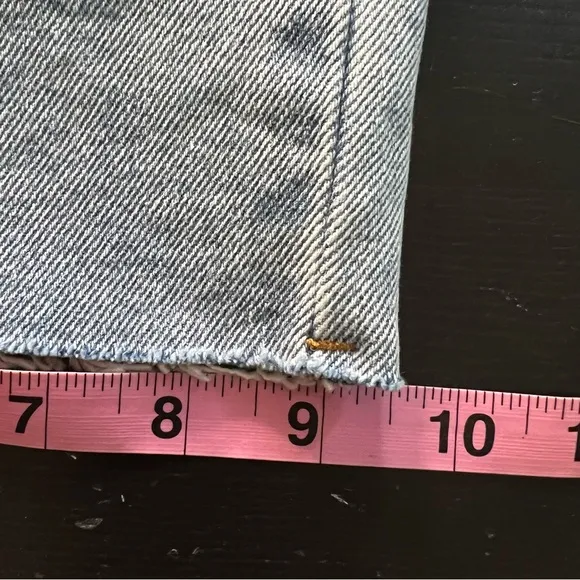 Mo&amp;Co cropped wide-leg jeans in light blue size 27.