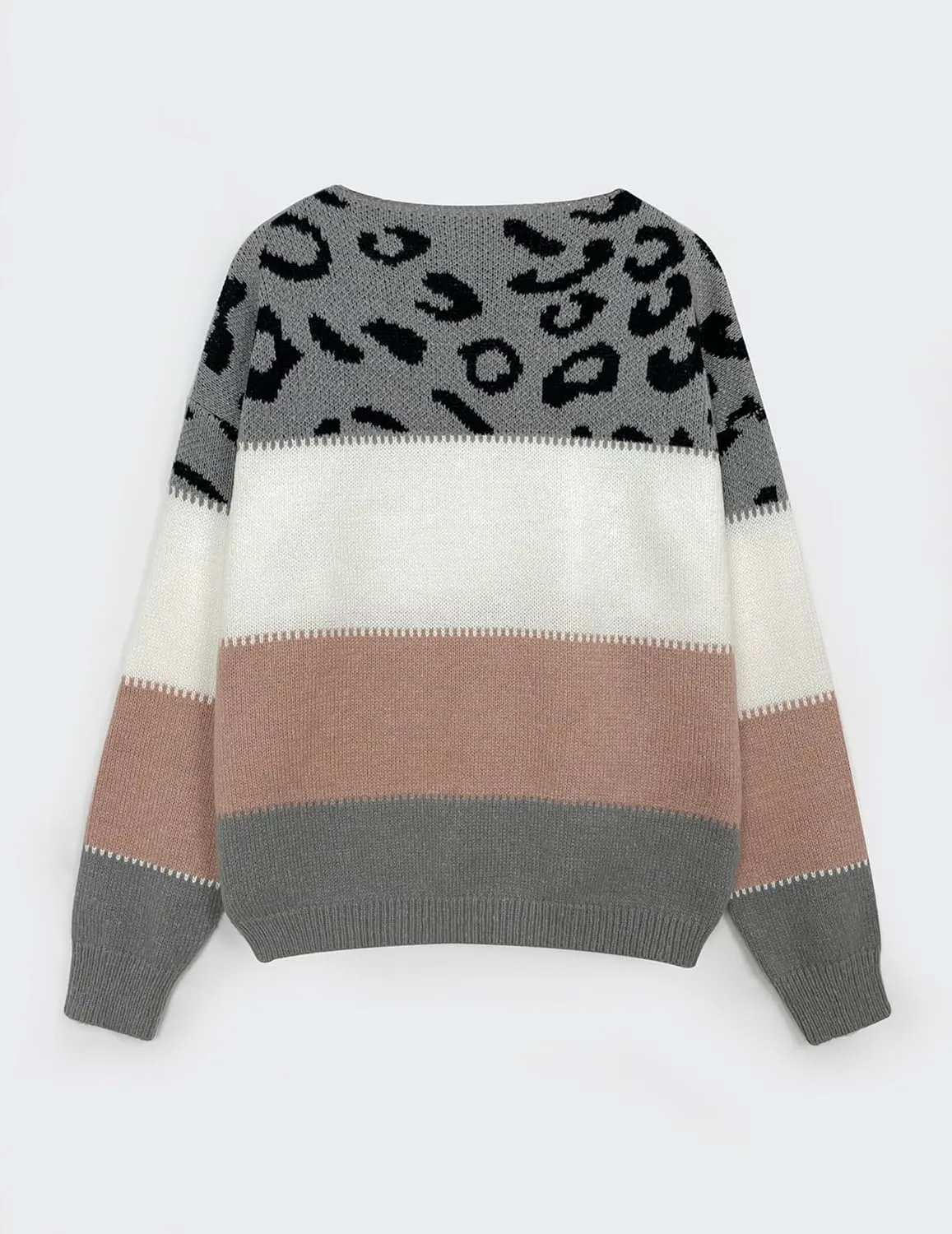 Nina – Oversized Women’s Leopard Sweater