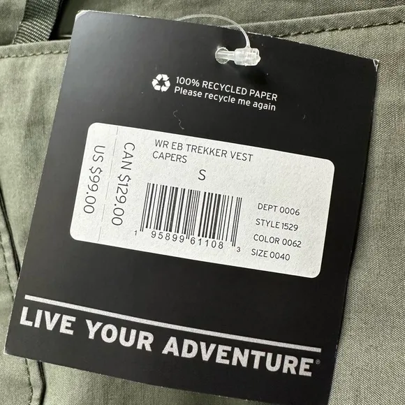NWT Eddie Bauer Trekker Vest. Size Small