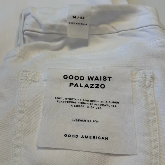 NWT- GOOD WAIST PALAZZO JEANS- White- Size 14/32
