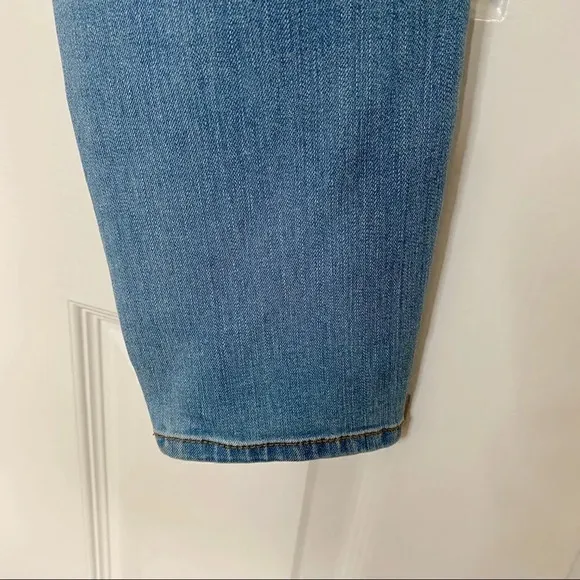 NWT Jessica Simpson Kiss Me Ankle Skinny Distressed Embellished Jean