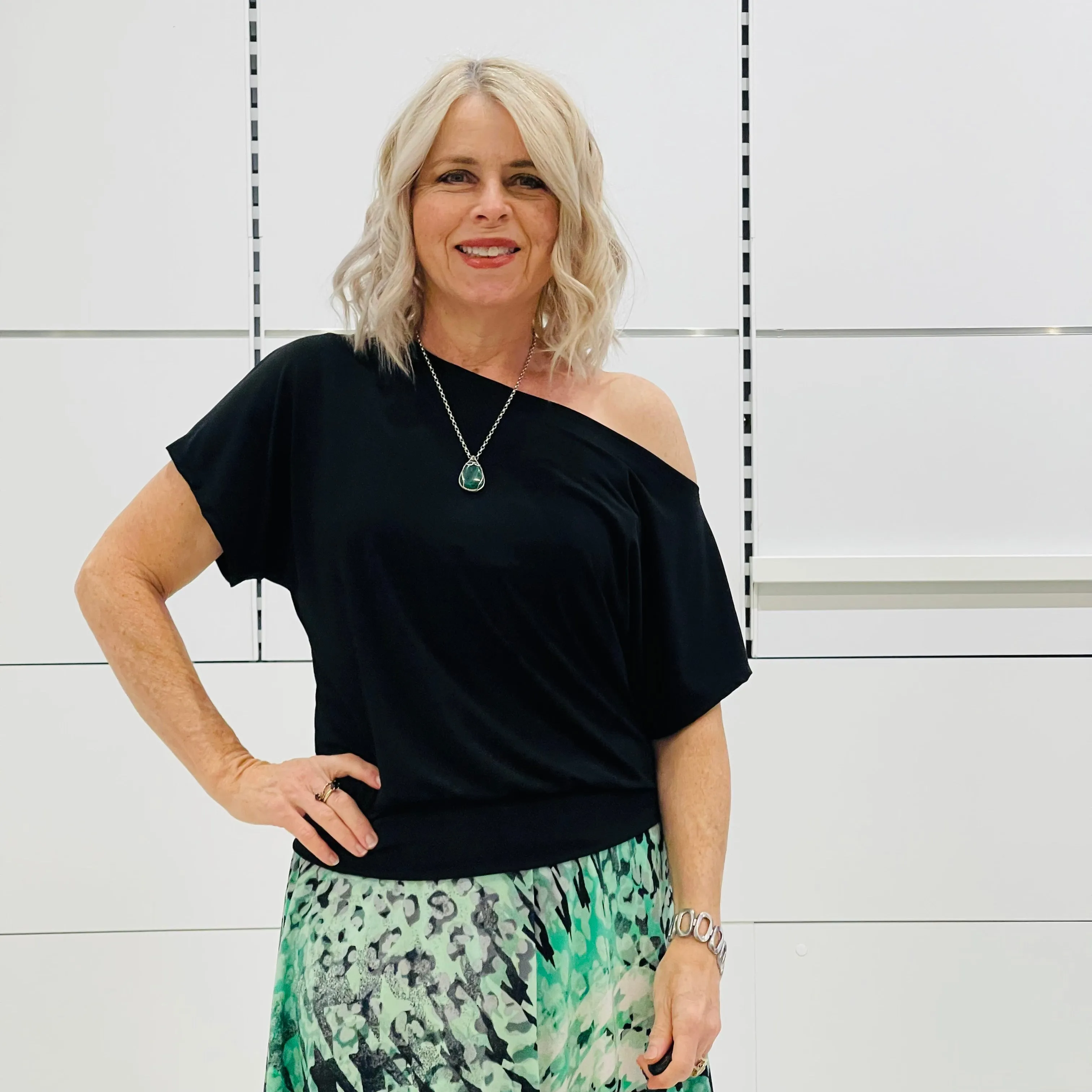 Off the shoulder Gracie top