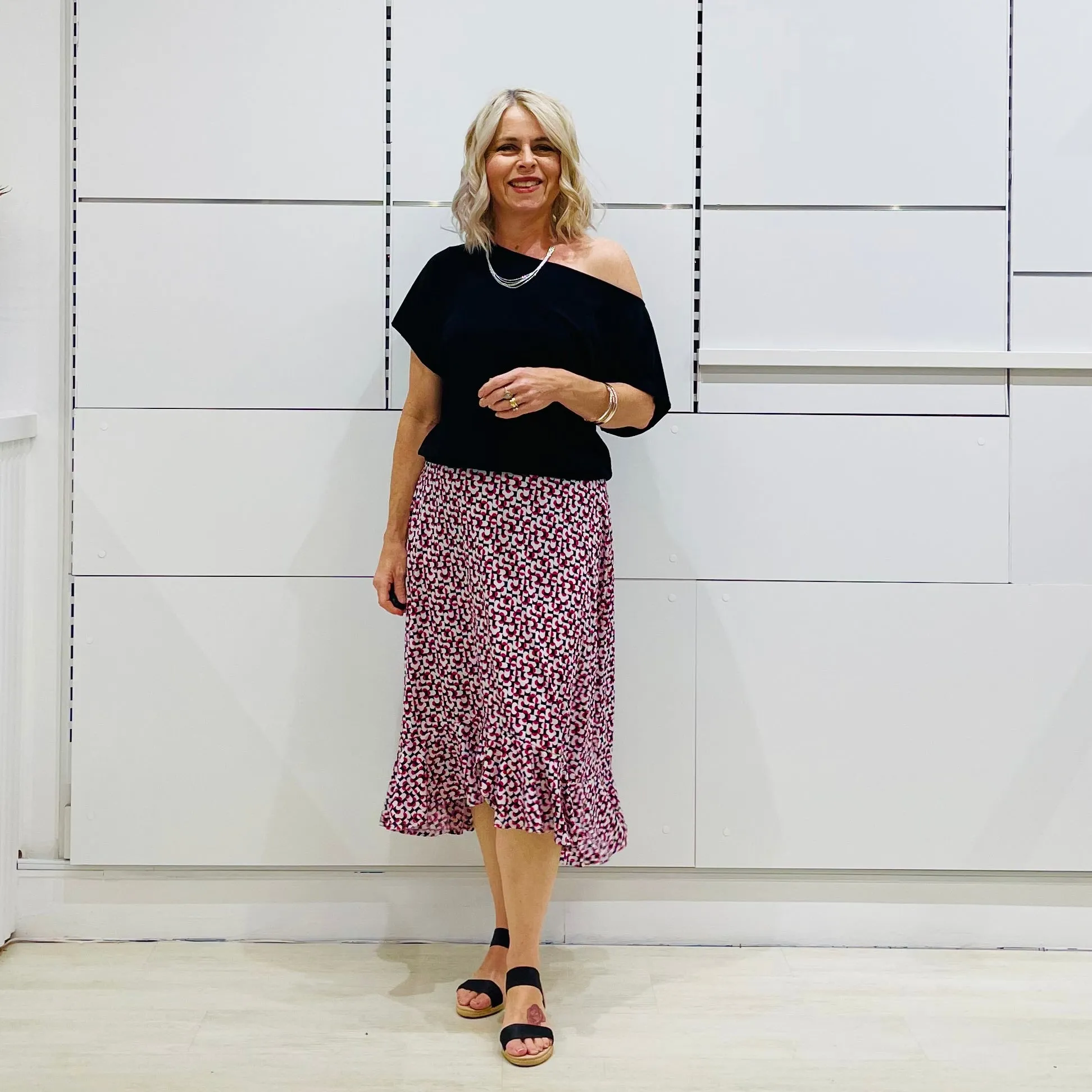 Off the shoulder Gracie top