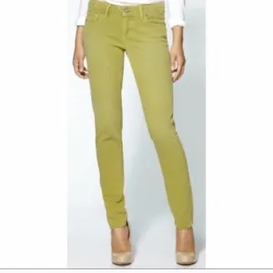 PAIGE Skyline Ankle Peg Jeans in Green 26