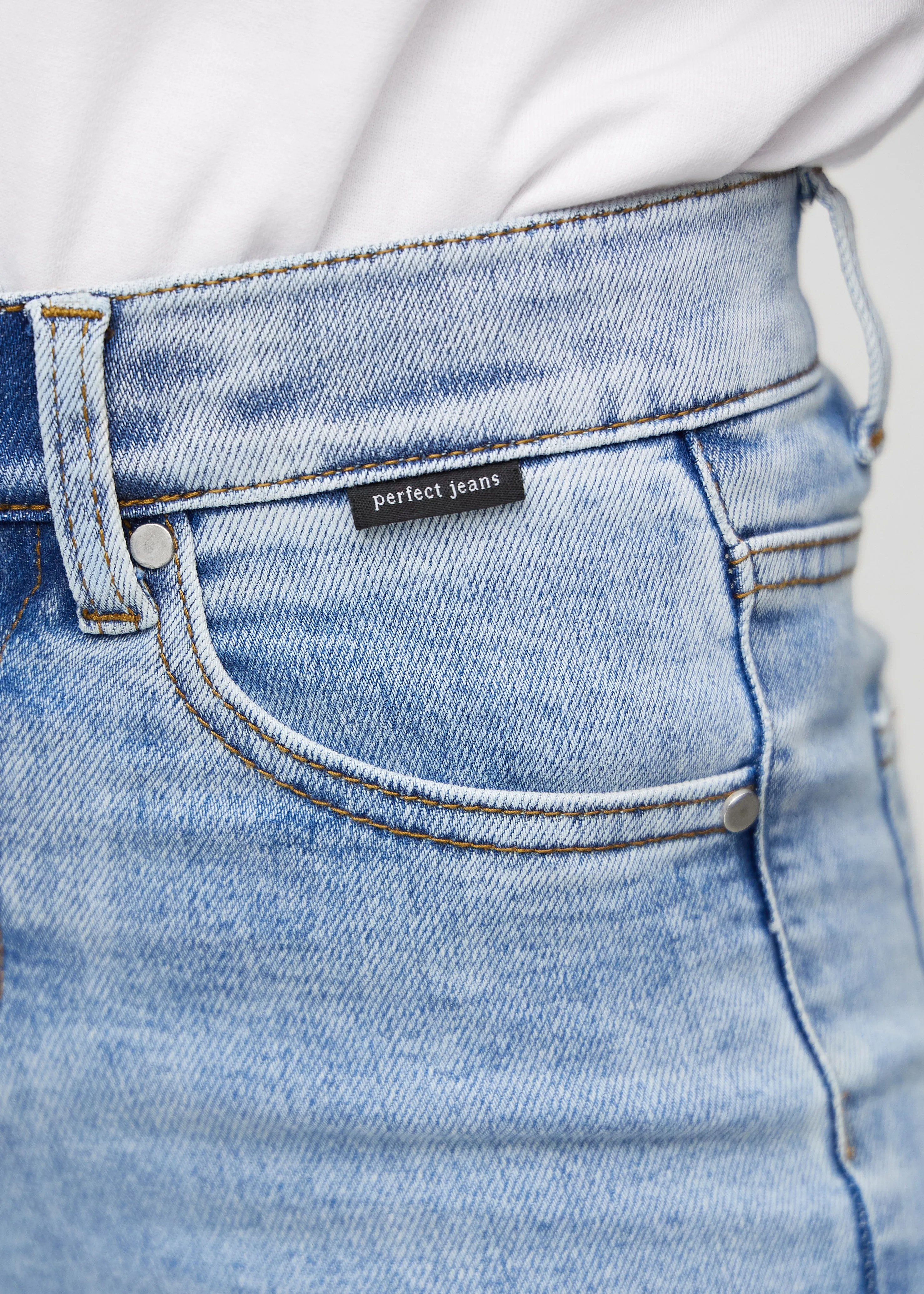 Perfect Jeans - Loose - Waves™