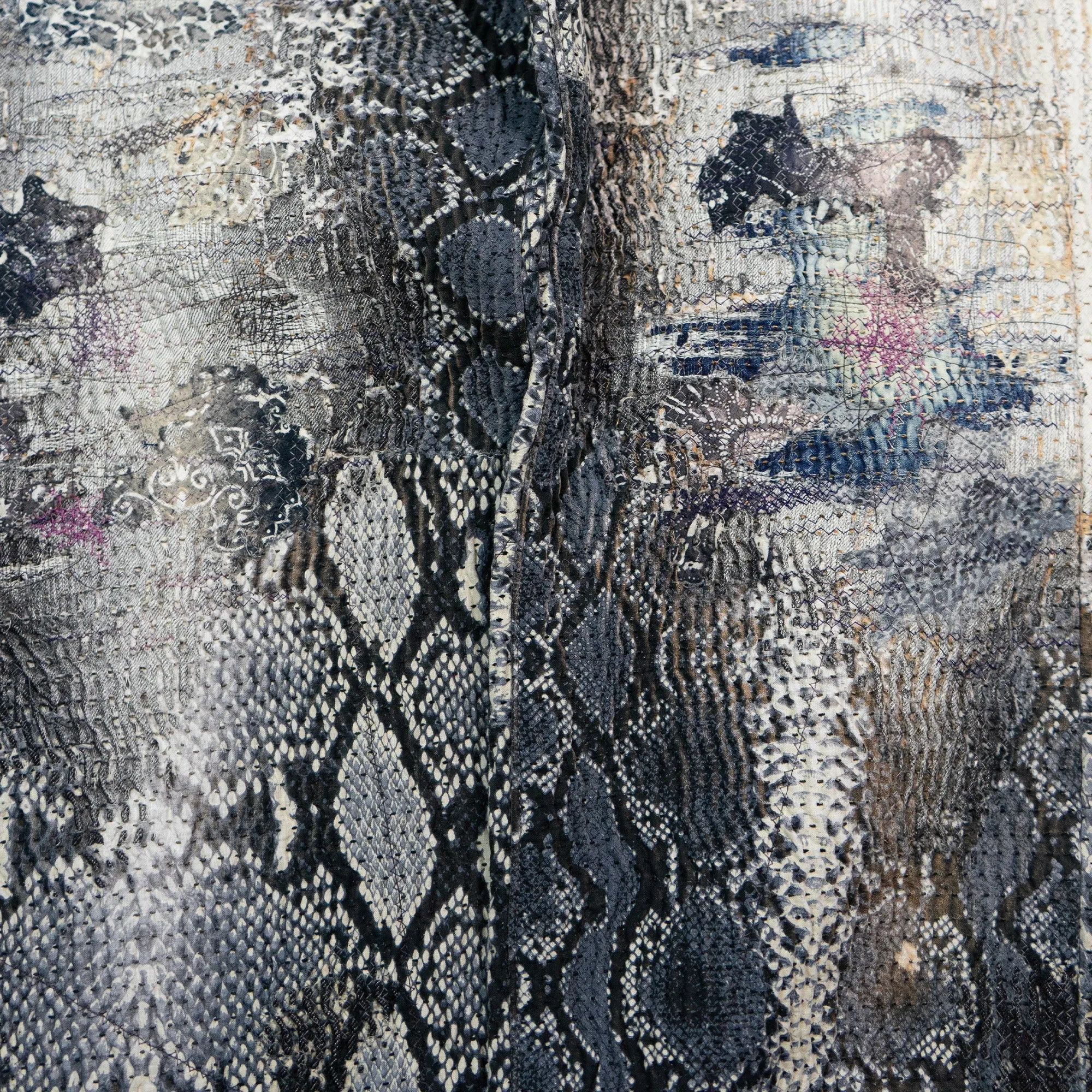 PYTHON BORO DISTRESSED JEANS