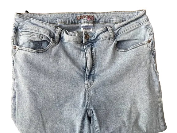 Santana Light Wash Capri Jeans