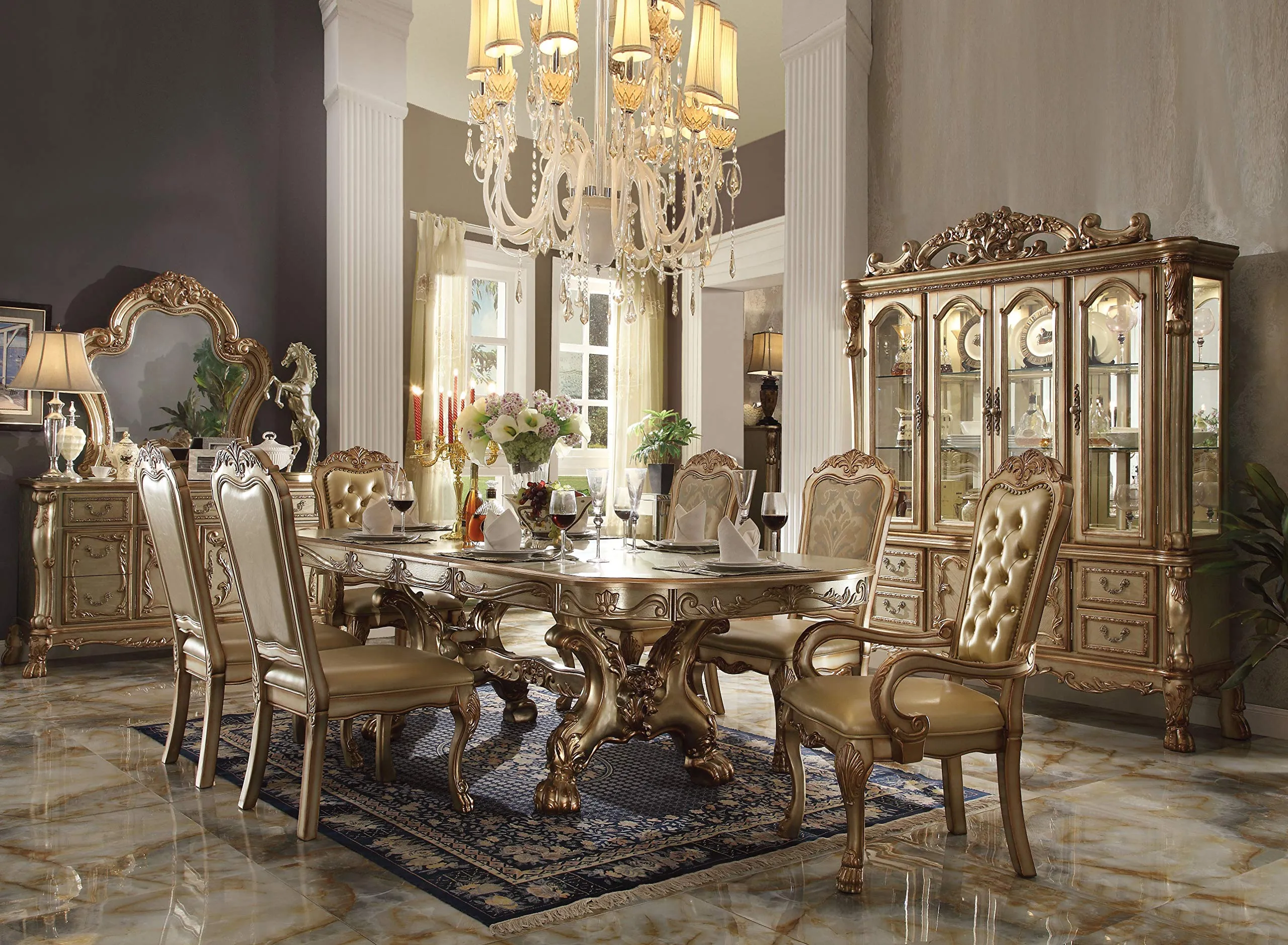 Smart Looking Dining Table, Gold