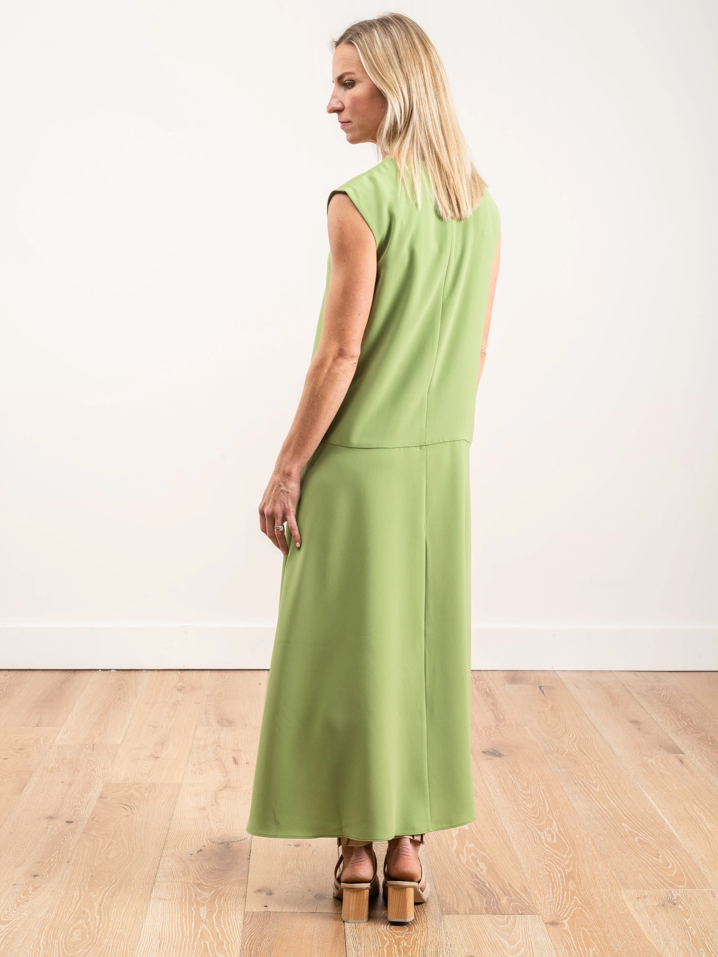 spring triacetate v-neck dress