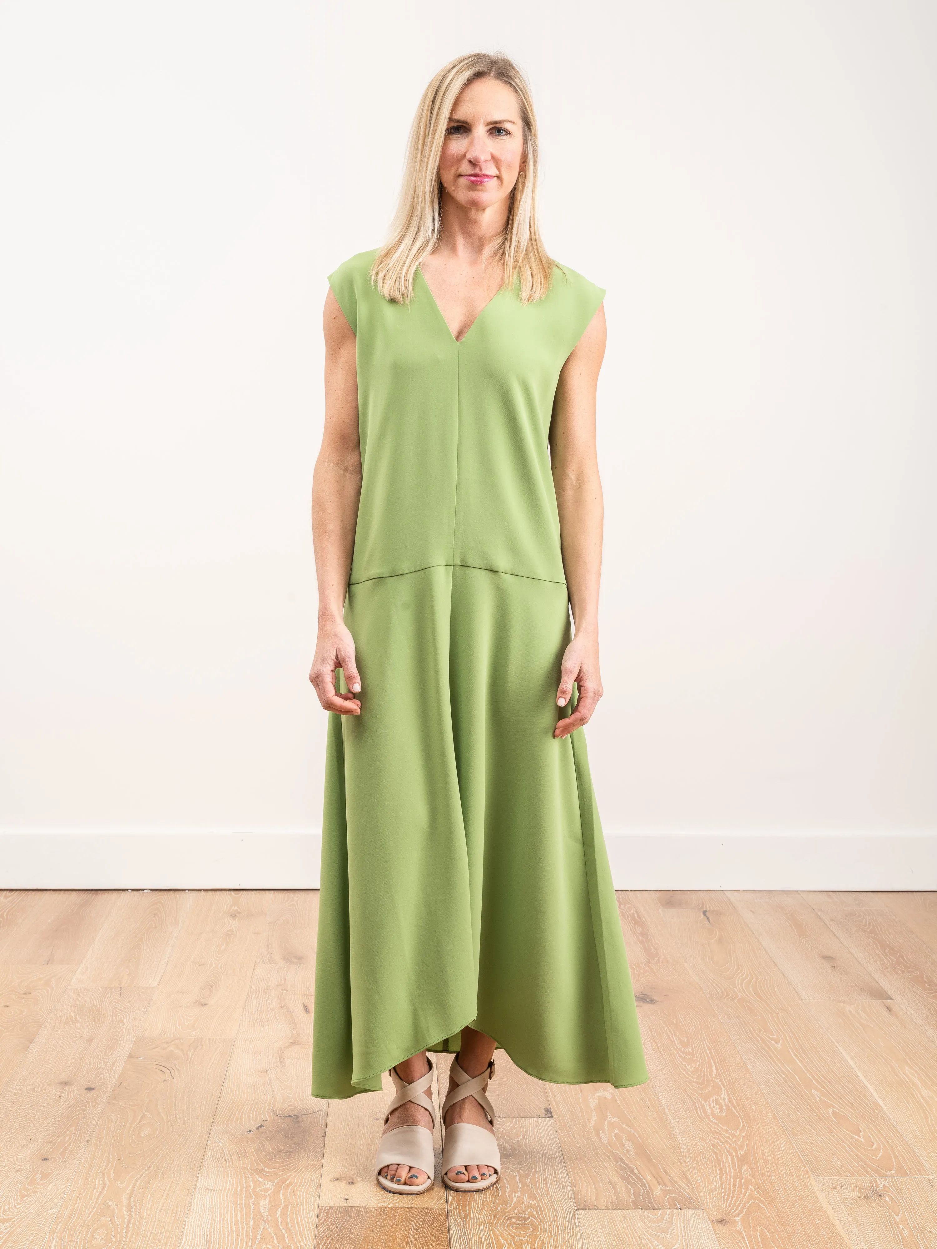 spring triacetate v-neck dress