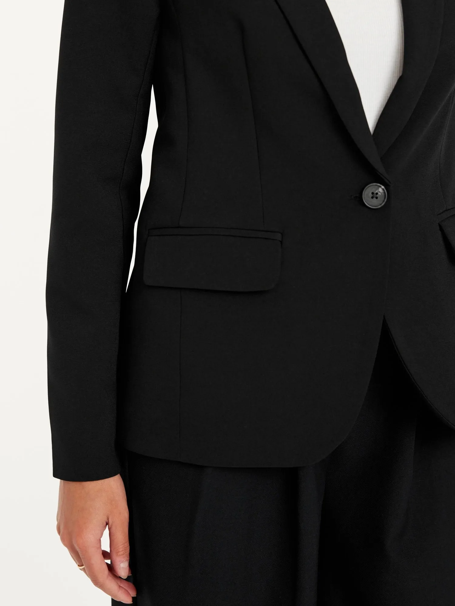 Taylor Fitted Suit Blazer