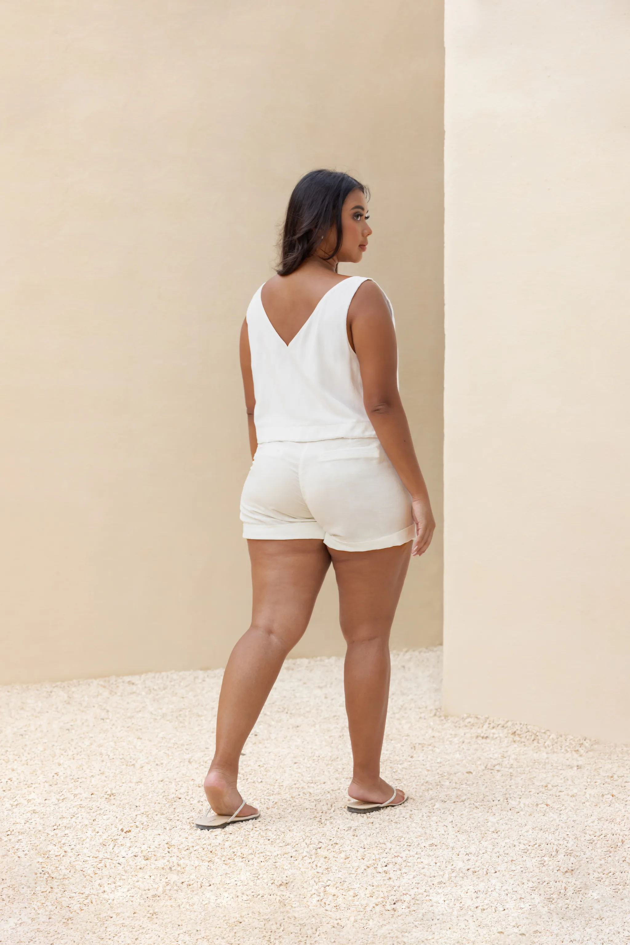 Terra Linen Tailored Shorts
