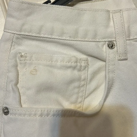 Ética White High Waist Relaxed Barrel Jeans size 31 never worn