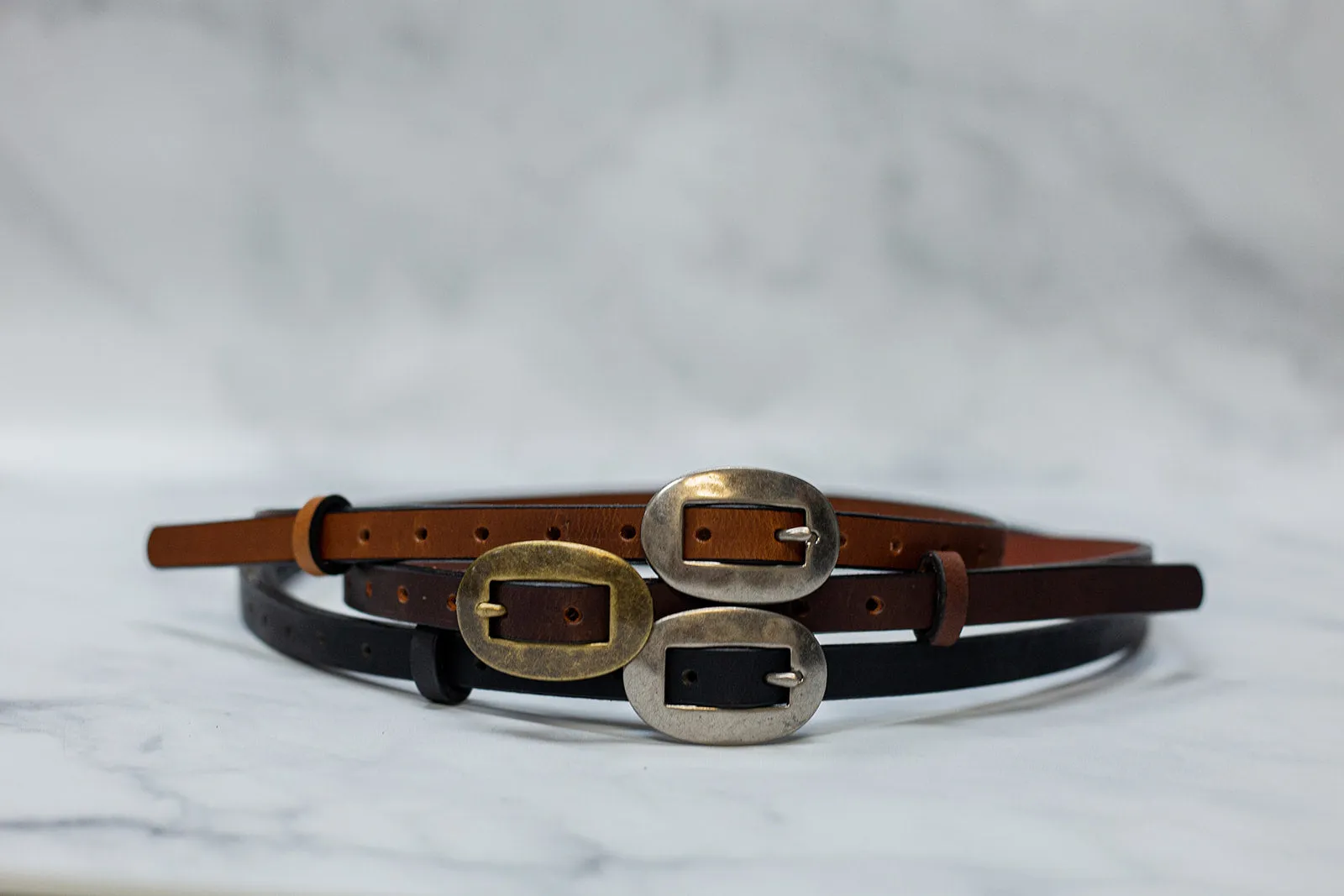 Womens 1/2" Leather Skinny Belt, Oval Buckle [Quick Ship]