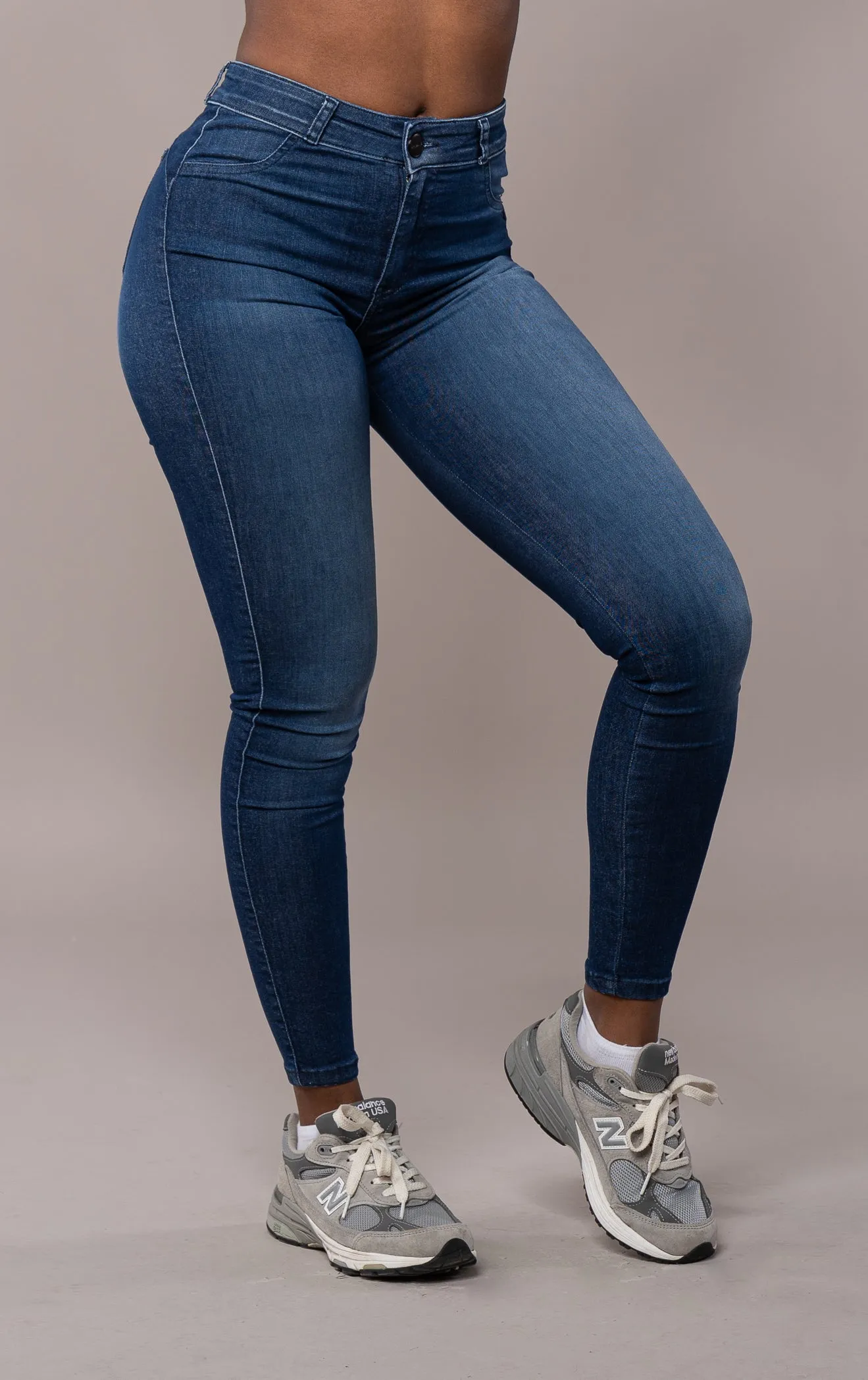 Womens Contour Mid Waisted Fitjeans - Space Blue