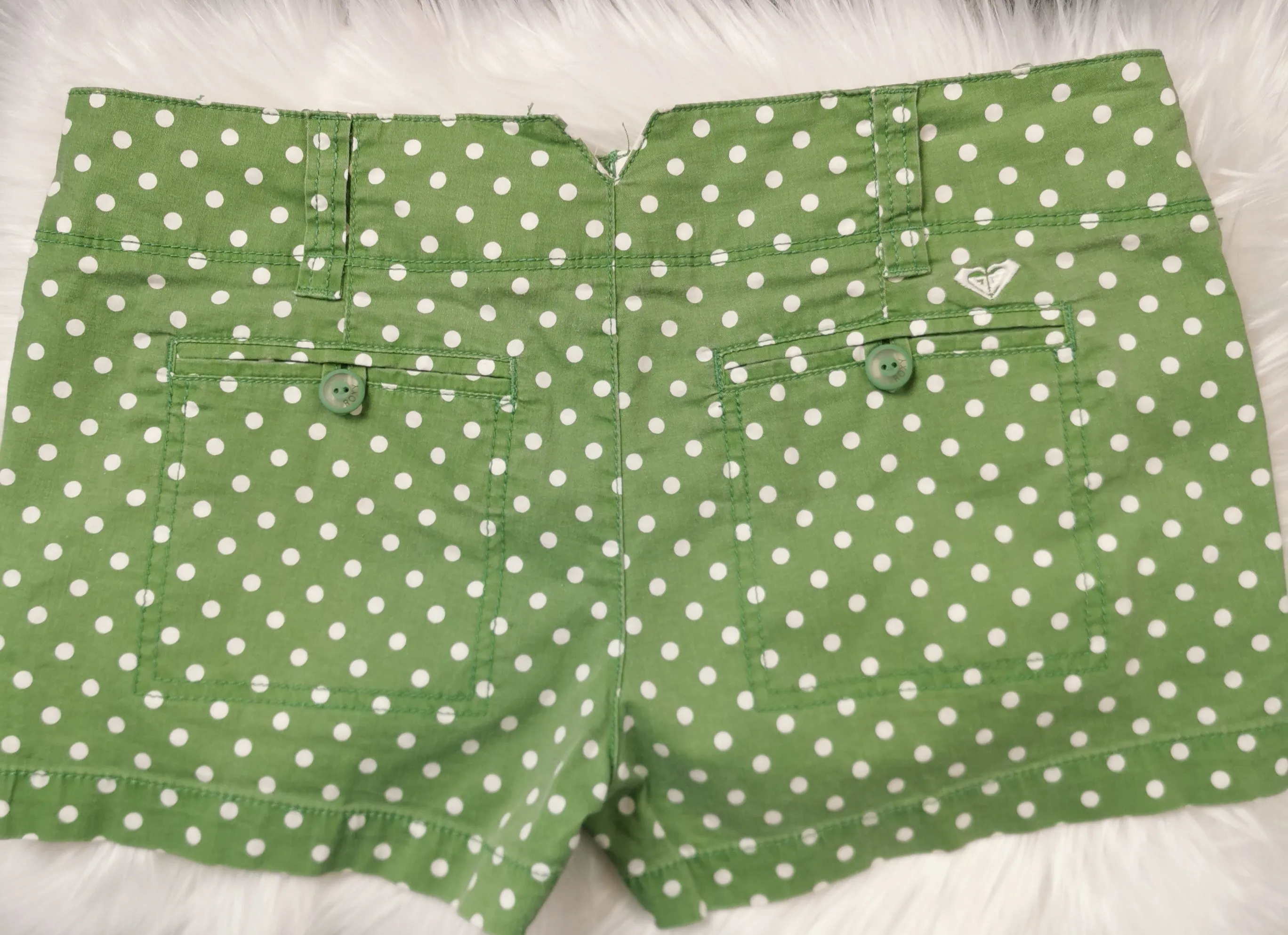 WOMENS SIZE 7 or TEEN GIRL - ROXY, Green & White Cotton Shorts EUC B17