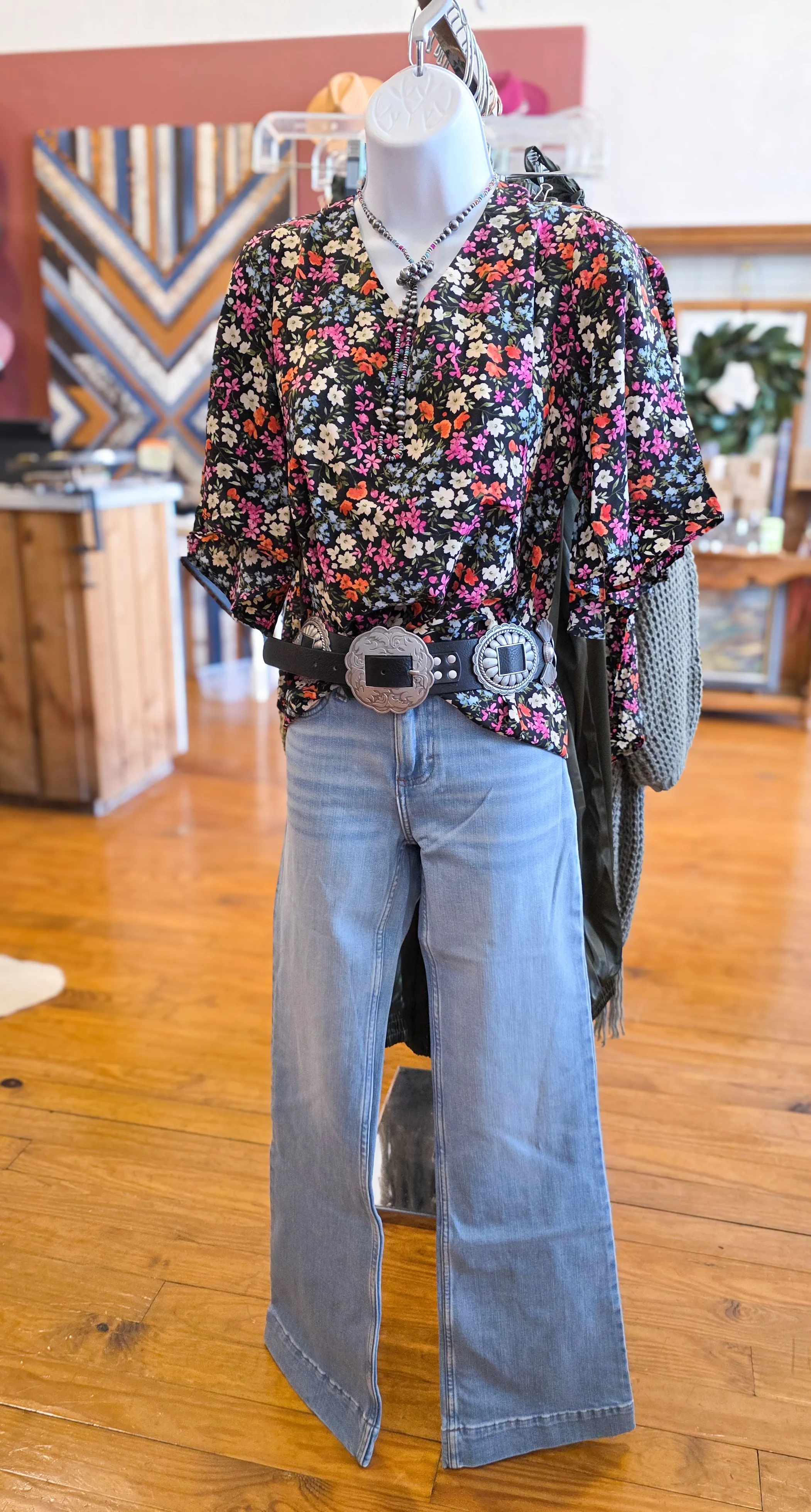 Wrangler Mae- Light Wash Trousers